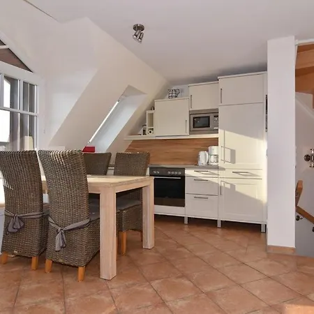 Deckerstrasse 1, Whg I
